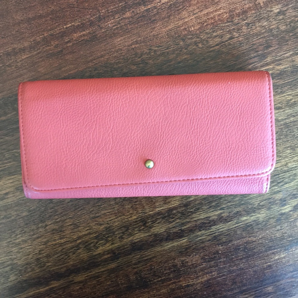 Universal Thread Wallet